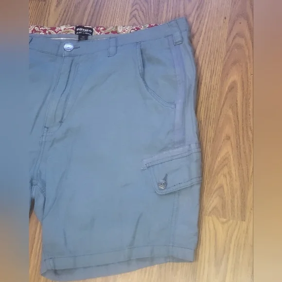 Buffalo David Bitton We Are Denim Cargo Shorts Men’s 34 Utility Streetwear A52 - Picture 3 of 7